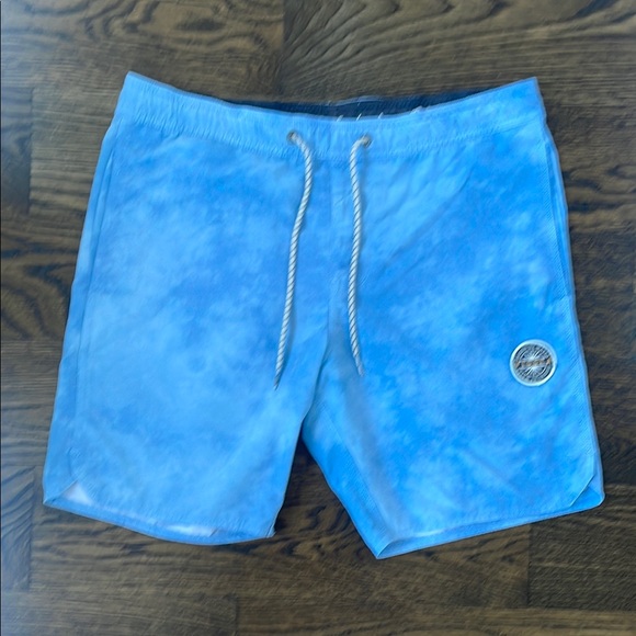 Vissla bird shorts size small - Picture 1 of 7